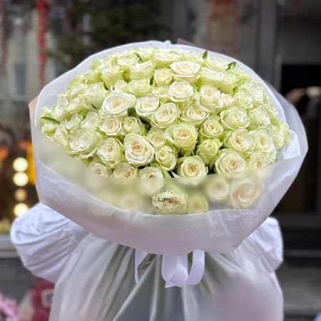 Bouquet 101 white roses Kenia
