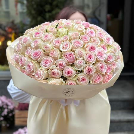 Bouquet 101 pink roses Kenia