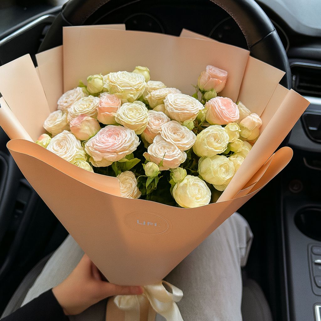 Bouquet Bouquet of tender spray roses