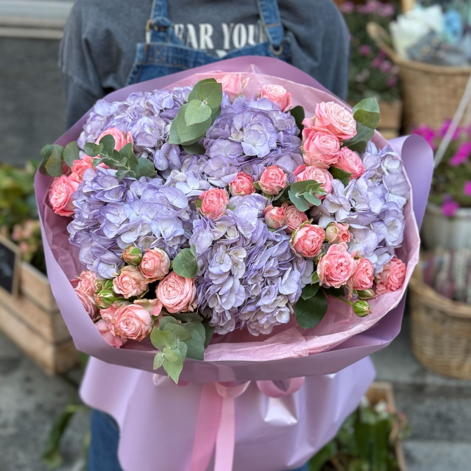 Bouquet Lavender bouquet of hydrangea and roses