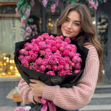 Bouquet 35 pink peony spray roses