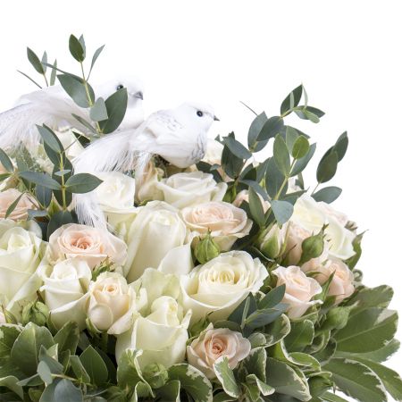 white rose (21 pcs.), cream spray rose (10 pcs.), eucalyptus, decorative elements, oasis, round box, packaging, ribbon