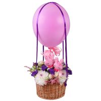 basket, white spray rose (4 pcs.), dahlia (3 pcs.), solidago, tanacetum, oasis, packaging, ribbon