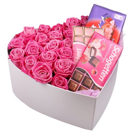 pink rose (21 pcs.), Schogetten chocolate, Milka chocolate, oasis, XXL heart box, packaging, ribbon